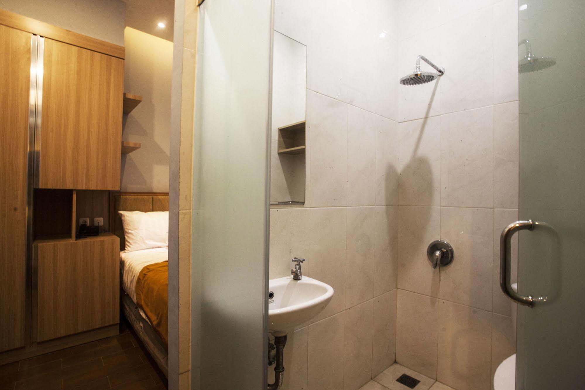 เดอ กรีน เรสซิเดนซ์ Hotel จาการ์ตา ภายนอก รูปภาพ